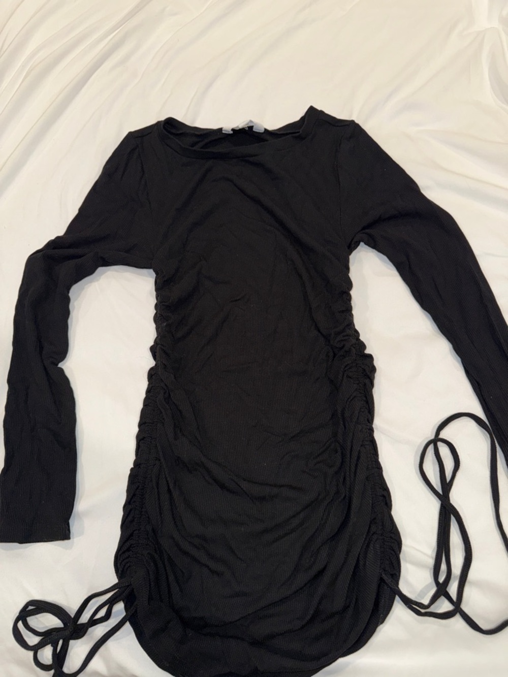Steve Madden Black Ribbed Top with Crew Neck